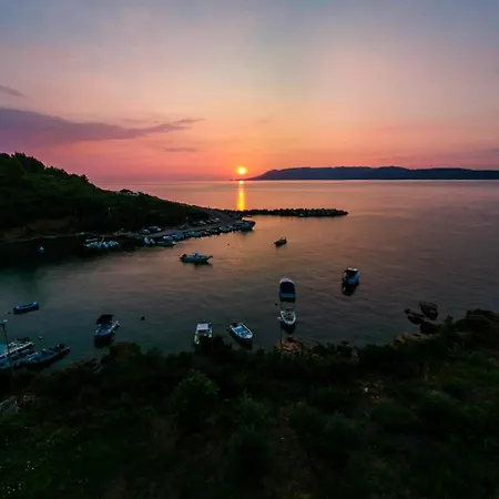 Menagia Village Agios Georgios (Thessaly)
